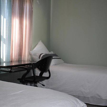 Coco Palm Bed&Breakfast Windhoek Extérieur photo