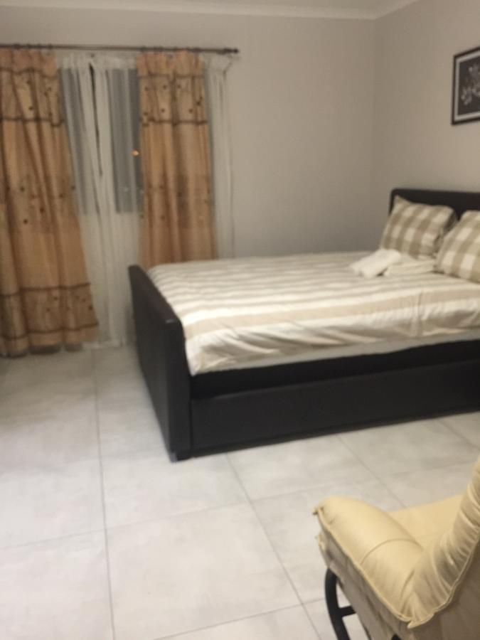 Coco Palm Bed&Breakfast Windhoek Extérieur photo