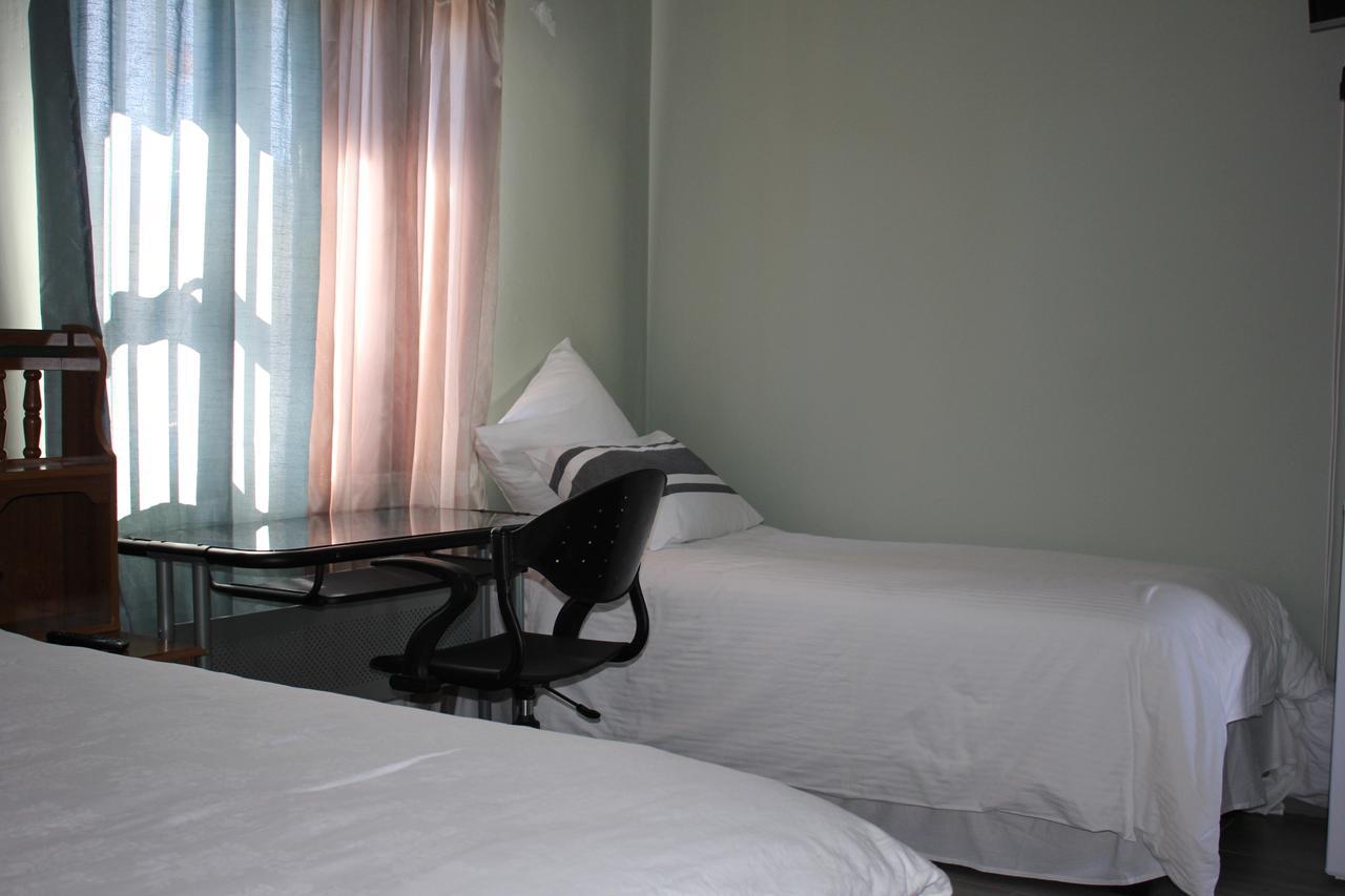 Coco Palm Bed&Breakfast Windhoek Extérieur photo